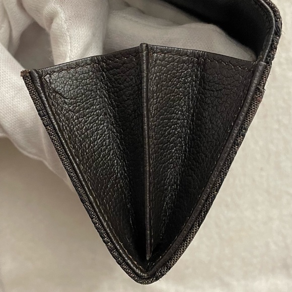 Dunhill Authentic, Vintage, and Elegant Coin Purse/Card Holder - Picture 10 of 15